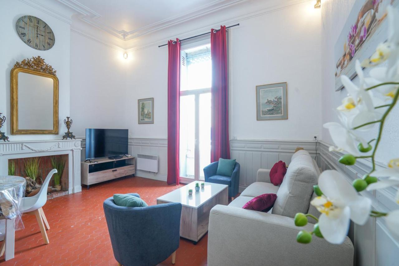 Appartement Du Forum,La Gare, 50 M2 , Climatisation, Garage, Cour Нарбон Екстериор снимка