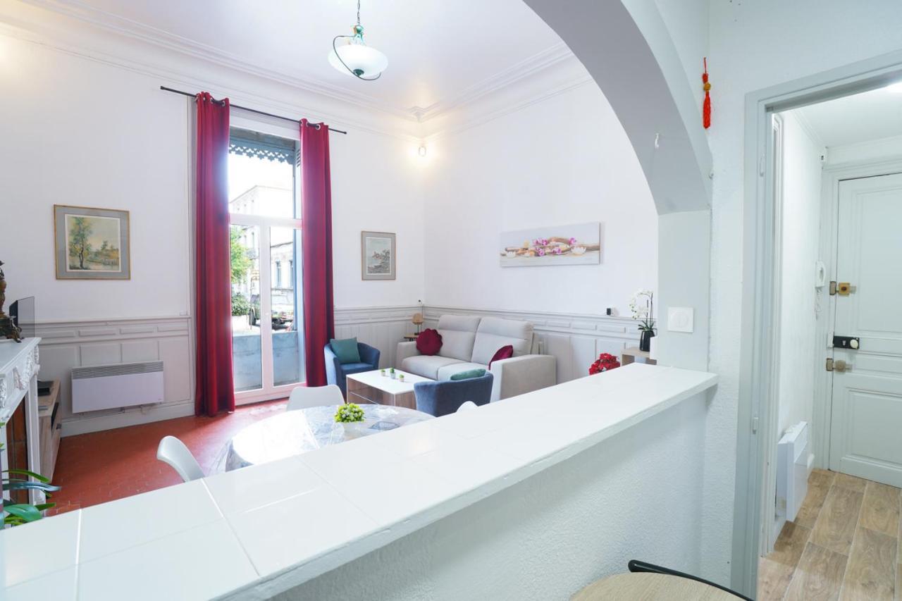 Appartement Du Forum,La Gare, 50 M2 , Climatisation, Garage, Cour Нарбон Екстериор снимка