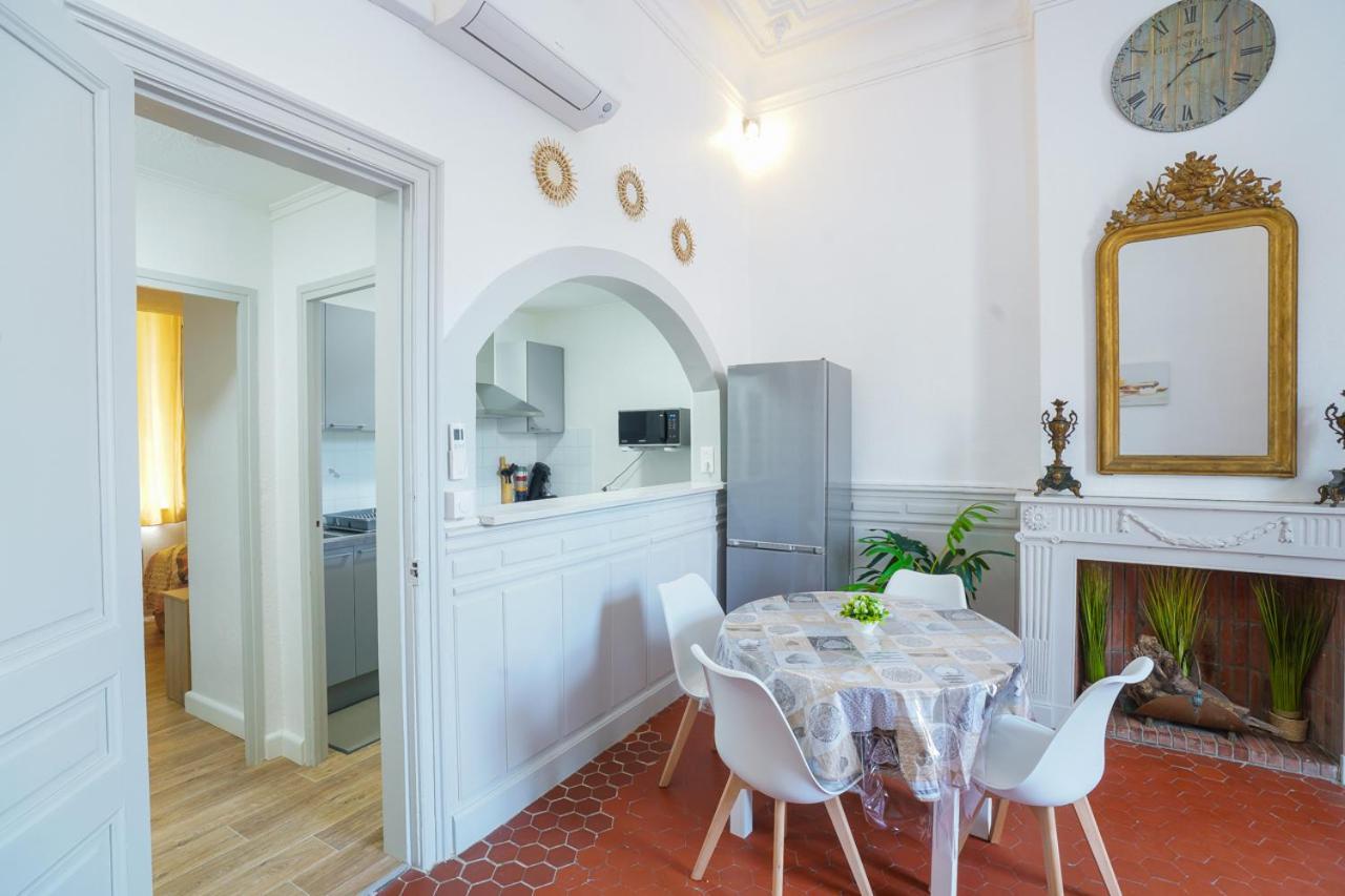Appartement Du Forum,La Gare, 50 M2 , Climatisation, Garage, Cour Нарбон Екстериор снимка